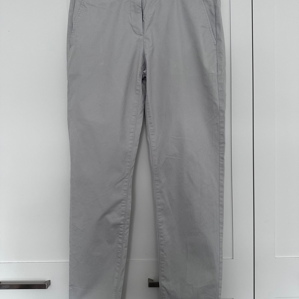 Ladies Gap Khaki in Light Grey